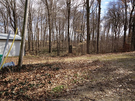 5th image of 33070 Hunt Dr