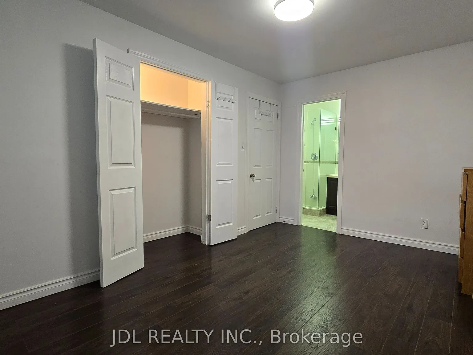 1 bed, $980 — Photo 1
