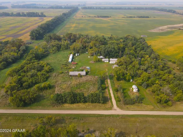 1311 28th St NE, Emerado, ND 58228