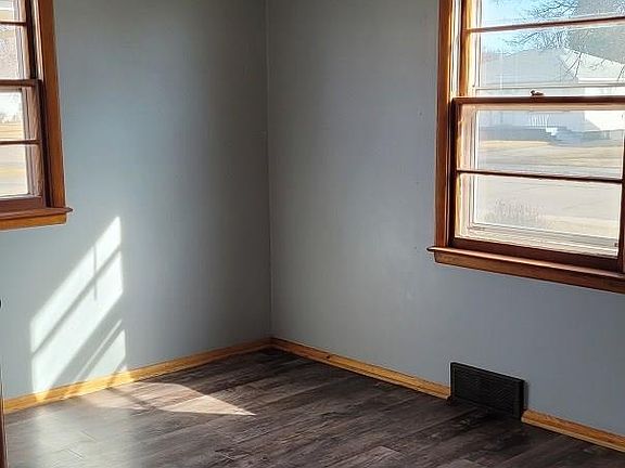 4th image of 1308 N Park Ave