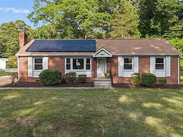 2317 Francine Rd — Photo 2