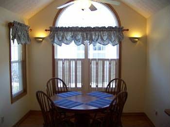 3rd image of 19166 Westbrooke Ln