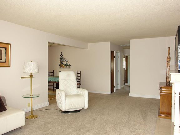 5th image of 3103 Cabrillo Ave