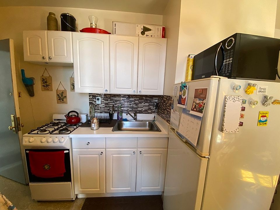 1st image of 446 E 78th St #22B