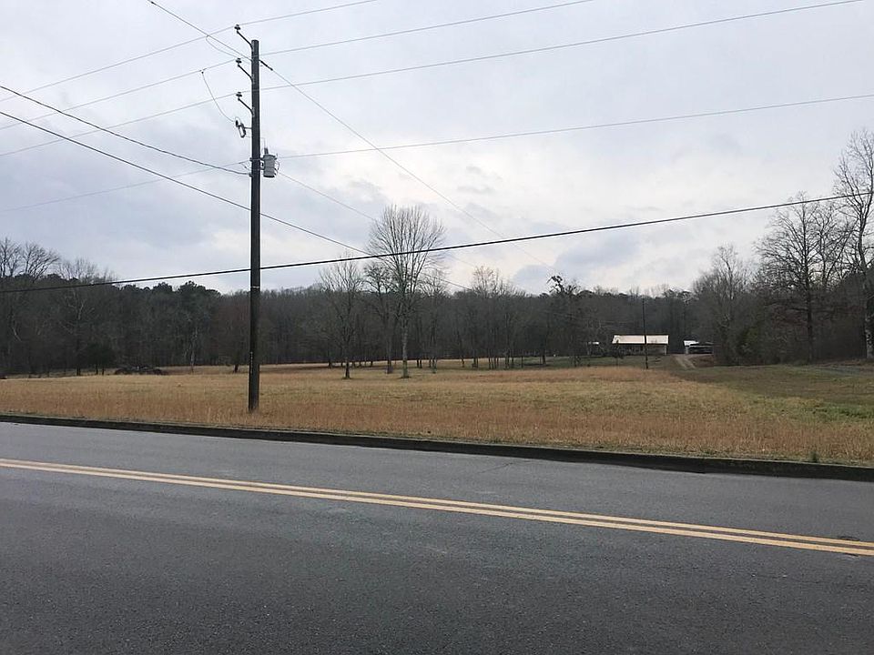 2nd image of 3042 Five Springs Rd