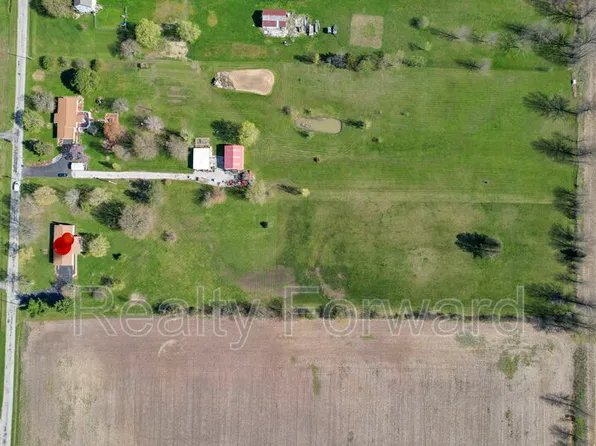 7974 Braun Rd, Groveport, OH 43125