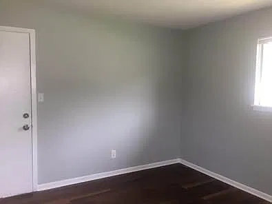 1 bed, 500 sqft, $700 — Photo 2