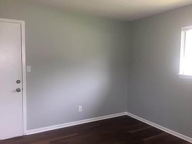 2nd image of 15212 Bellaire Ave APT A