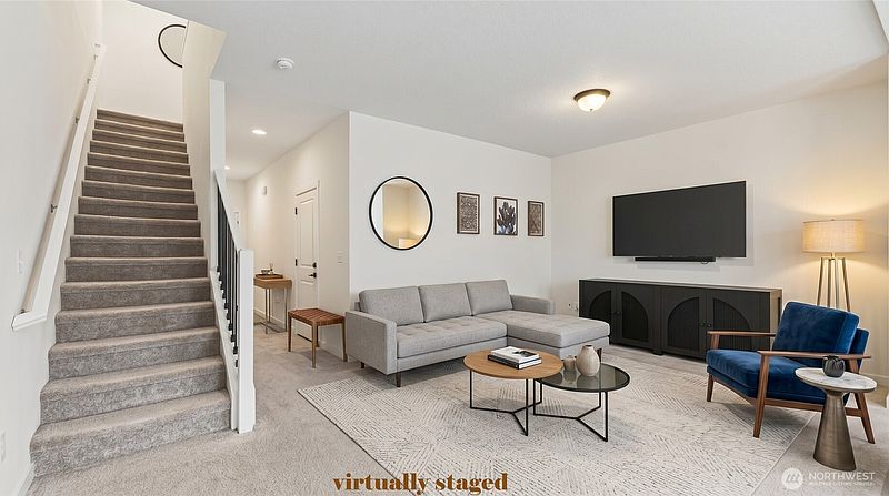 5th image of 375 S 10th Street