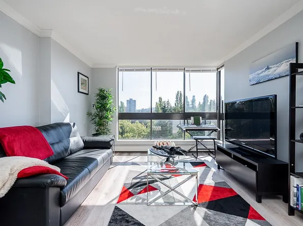 9280 Salish Ct #803, Burnaby, BC V3J 7J8