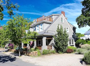 17 Cliff St, Marblehead, MA 01945