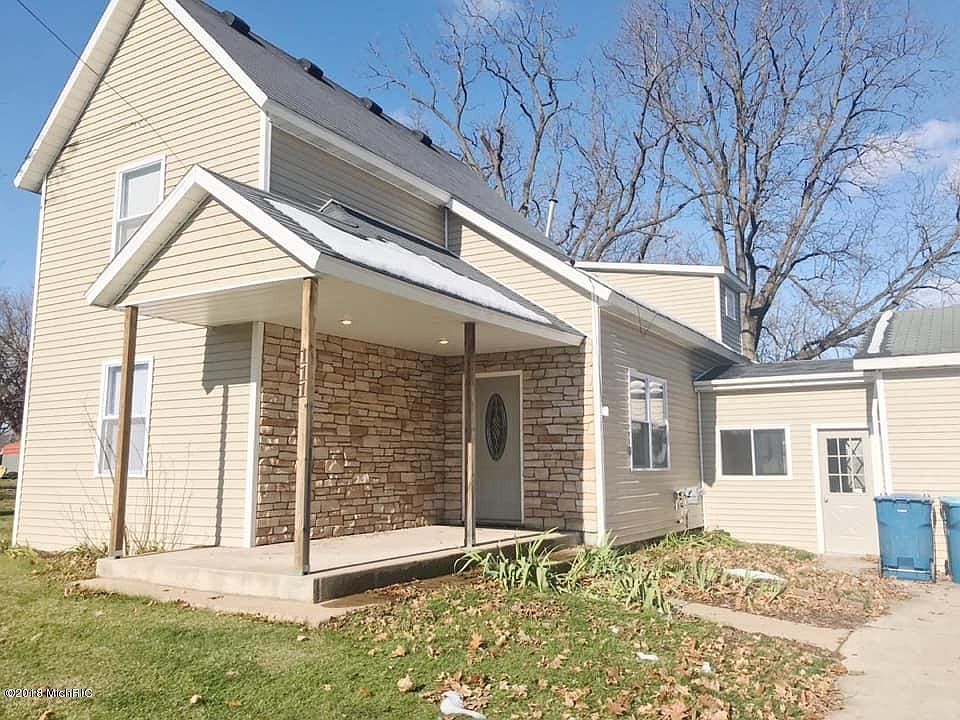 1st image of 111 Dayton St