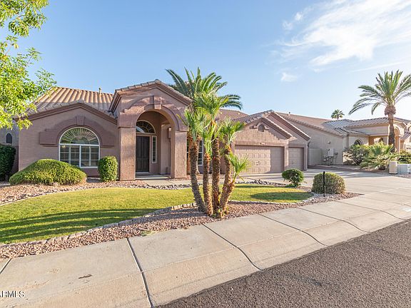 4th image of 723 W AMBERWOOD Drive