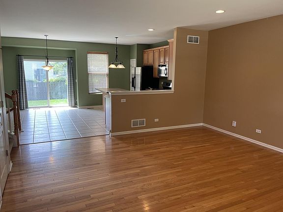 5th image of 25043 W Rockwell Ln