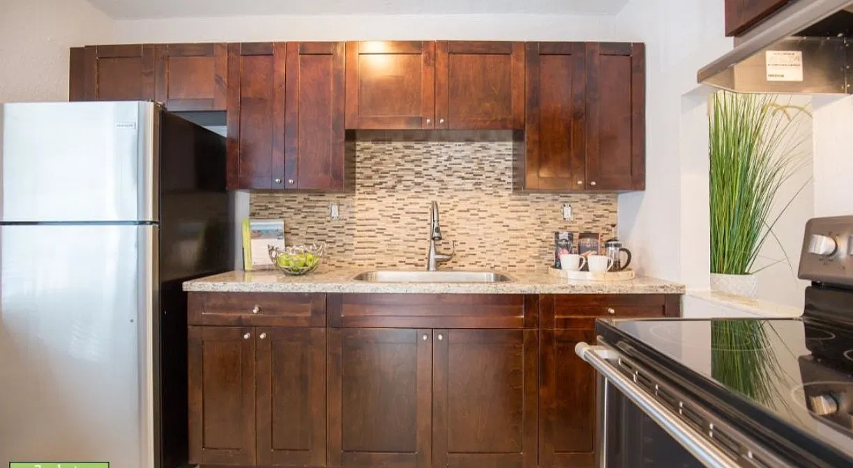 2 bed, 1008 sqft, $2,099 — Photo 1