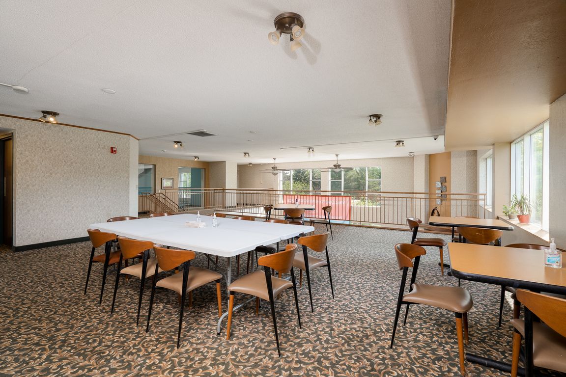 Full Service Community Room
