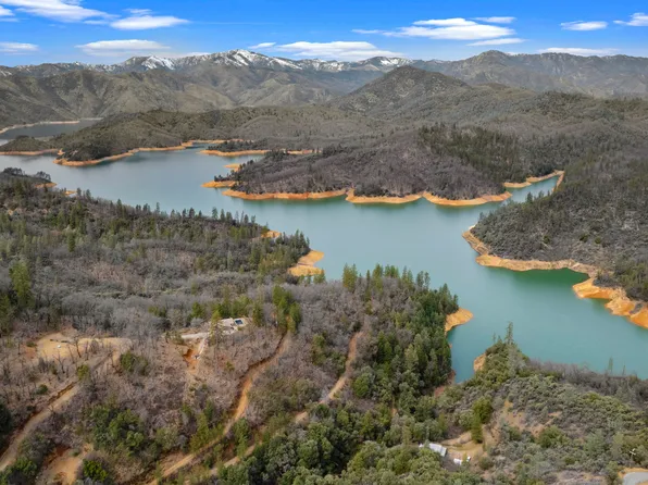 19242 Statton Acres Rd, Lakehead, CA 96051