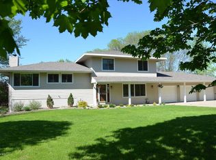 3520 Prairie Ct NE, Rochester, MN 55906