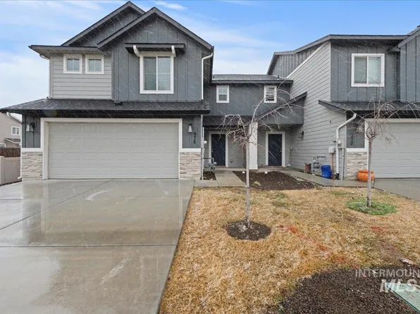 978 W Woodpine St, Meridian, ID 83646