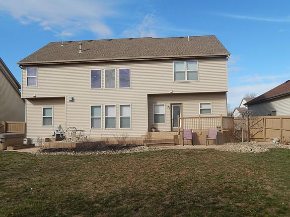 4th image of 5741 Newington Dr