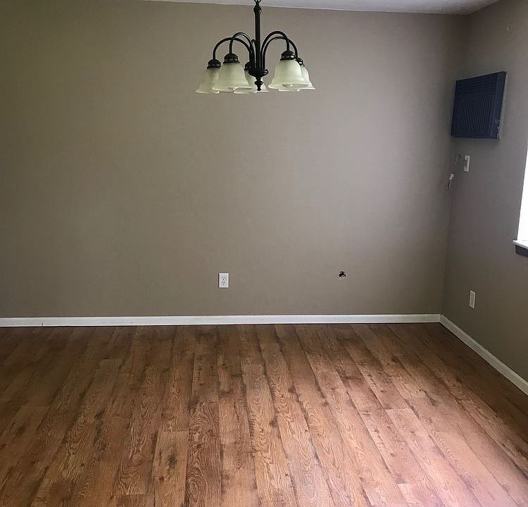 1st image of 122 Burke Ave APT 15