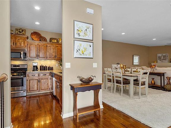 5th image of 14805 Killarney Ln