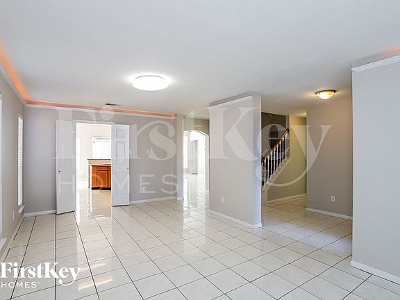 3rd image of 4922 Carrington Ct