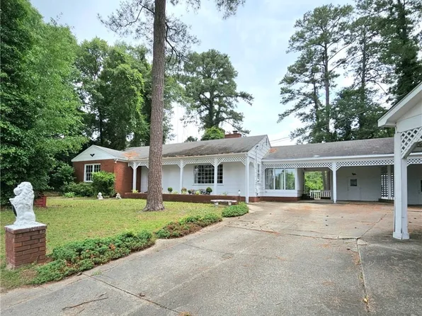 2943 Ole Bluff Mill Rd, Fayetteville, NC 28306
