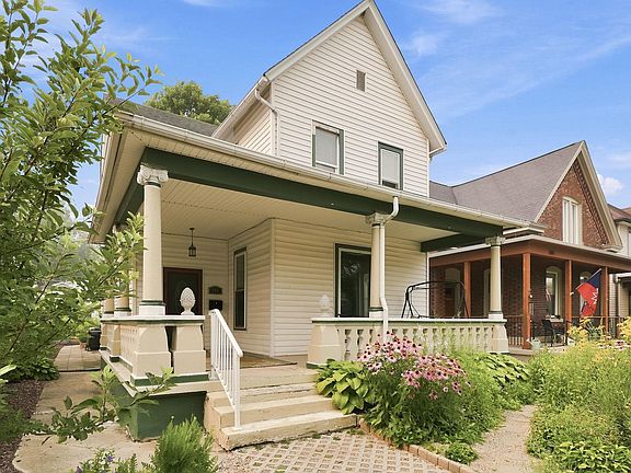 3rd image of 606 Lawton Pl