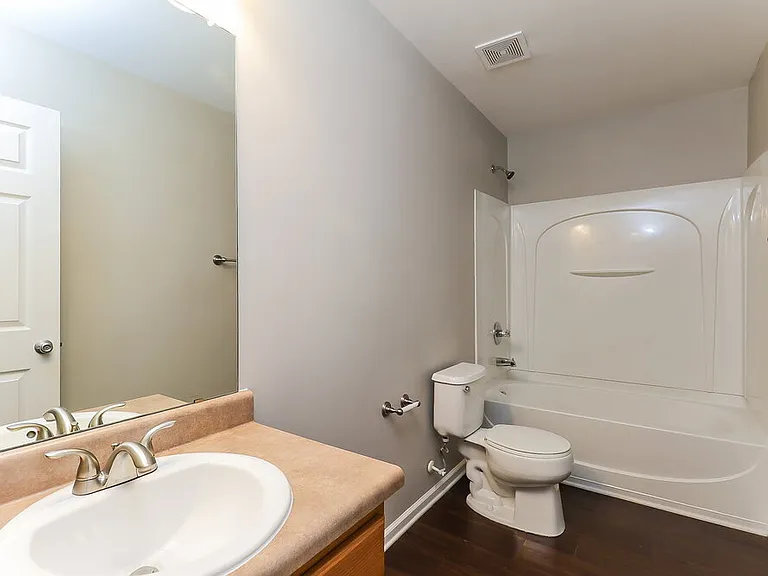 1115 Jade Glen Dr — Photo 15