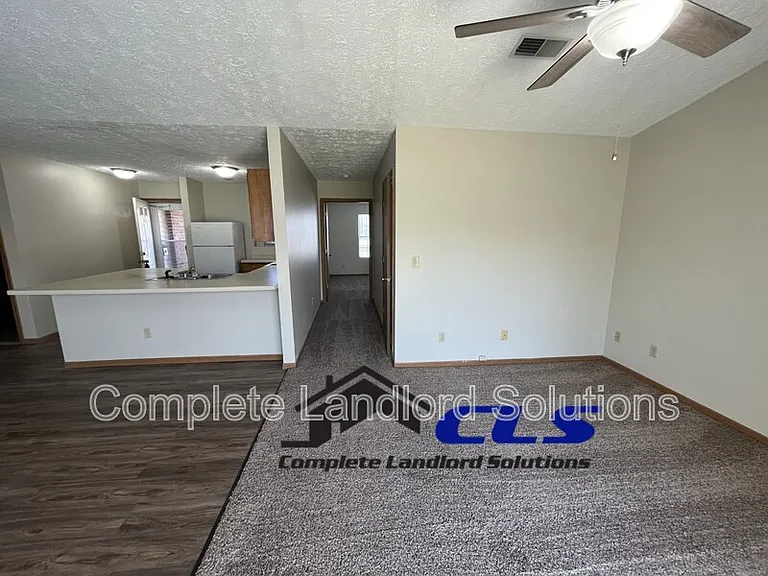 563 Farrington St — Photo 5