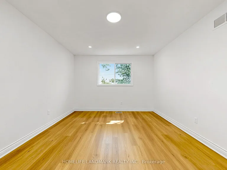 23 Dorian Pl — Photo 28