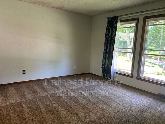 3rd image of 17005 E 7th Terrace Ct N