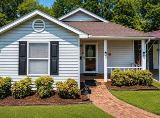 310 S Webb St, Selma, NC 27576