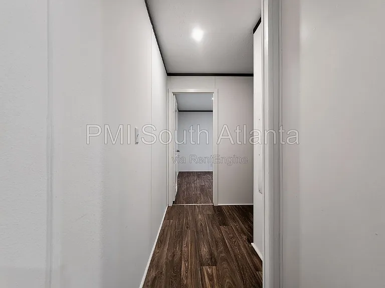 2621 Jeffersonville Rd #23 — Photo 11