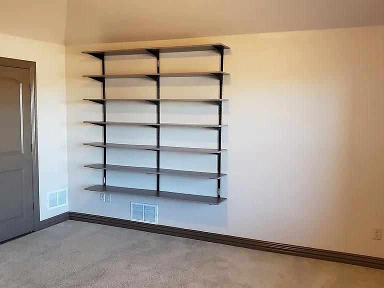 1621 Colonial Dr — Photo 43