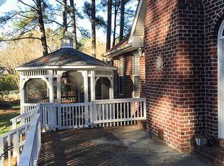 100 Croatan Rd, Hertford, NC 27944