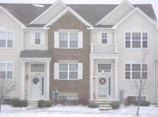 14540 Patriot Square Dr W, Plainfield, IL 60544