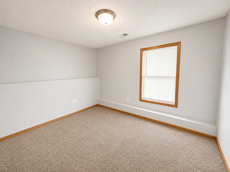1942 S Powahatan Ct — Photo 13