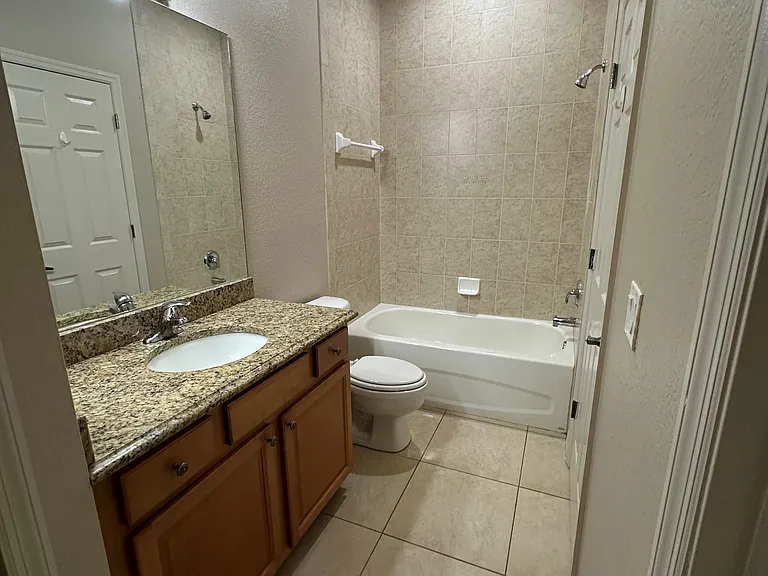 5201 Coronado Pkwy #207 — Photo 16