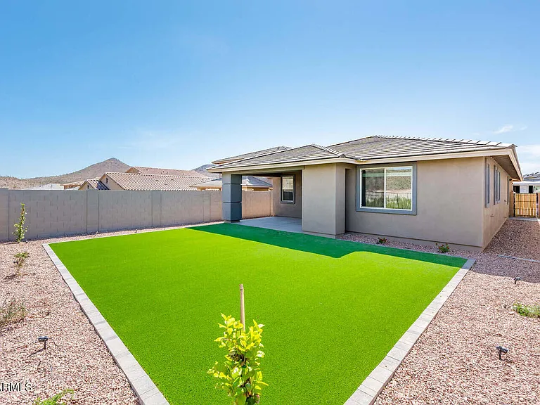 13320 W Eagle Feather Rd — Photo 39