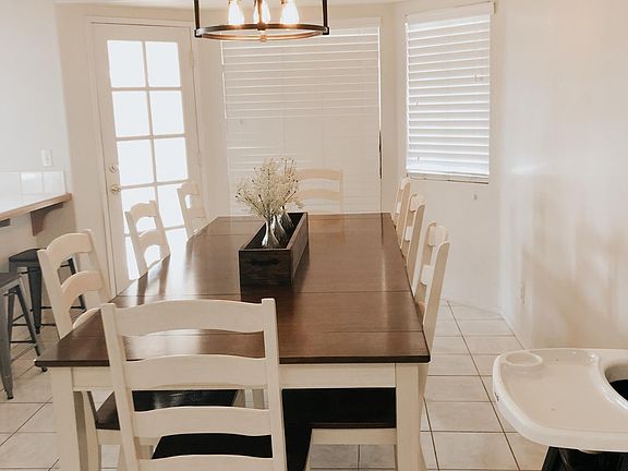 Dinning area off of kitchen.