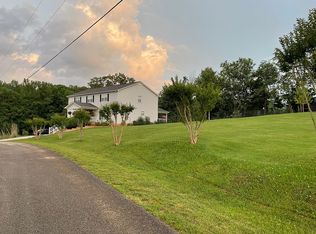 6061 Commodore Cir, Baxter, TN 38544