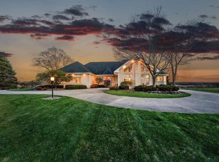 5695 Whalen Rd, Fitchburg, WI 53575