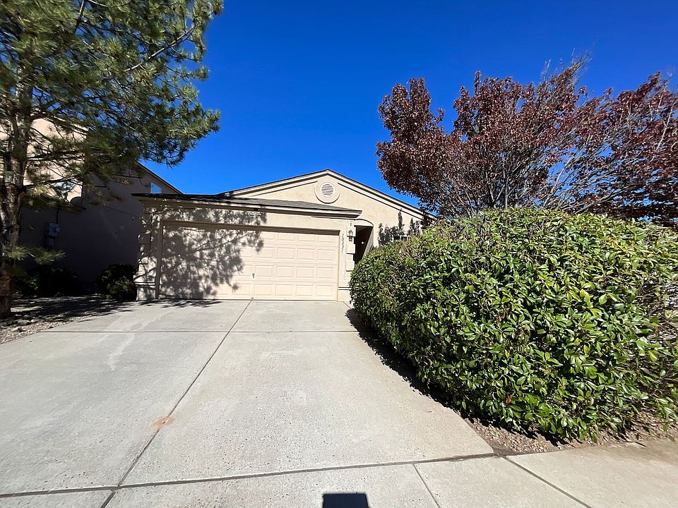 1st image of 10331 Vendaval Ave NW
