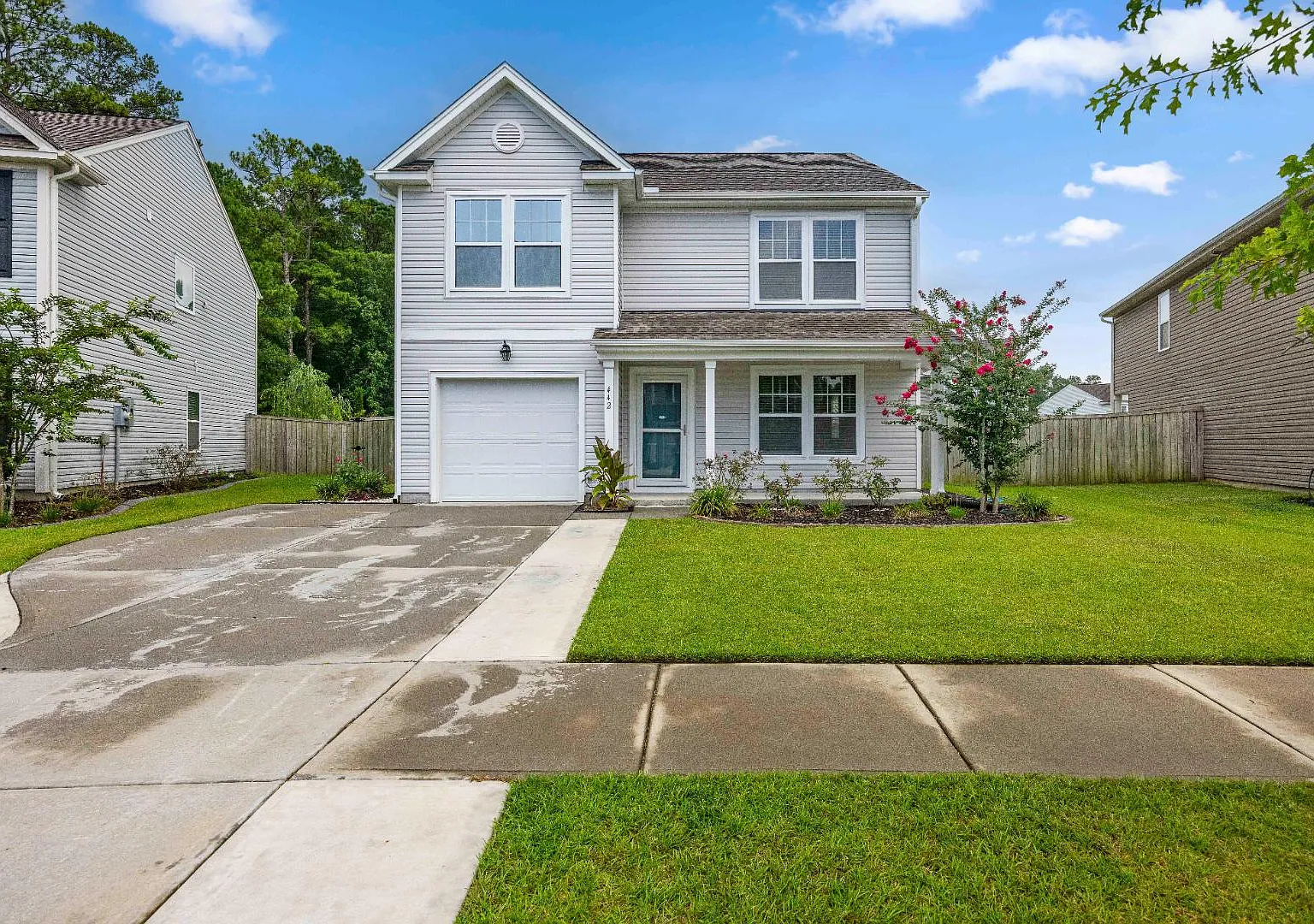 442 Thoroughbred Dr — Photo 2