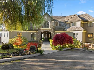 3440 SW Doschview Ct, Portland, OR, 97239