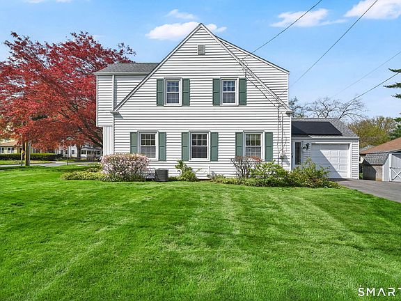 2nd image of 366 Fairfield Avenue