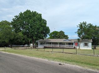 1315 Neck Rd, Palmer, TX 75152