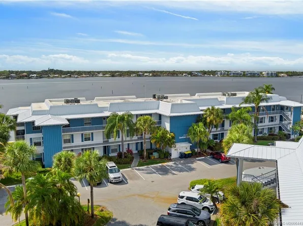 (undisclosed Address), Stuart, FL 34994